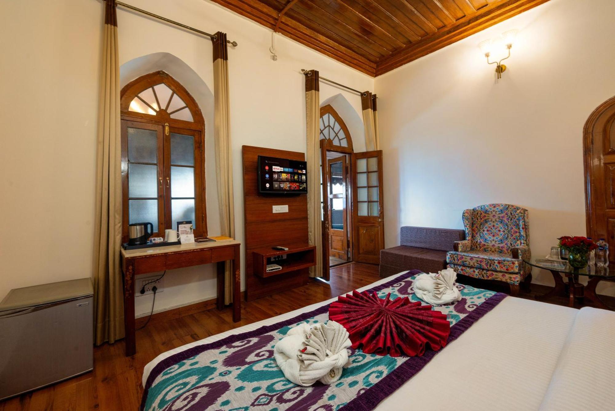 Grand View Hotel Dalhousie Kültér fotó